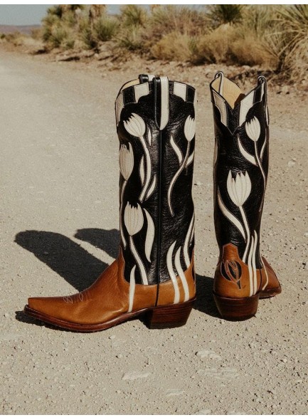Womens Cowboy Boots,Mid Calf Cowgirl Boots with Embroidered Pointed Toes，Chunky Heels for Women with Floral